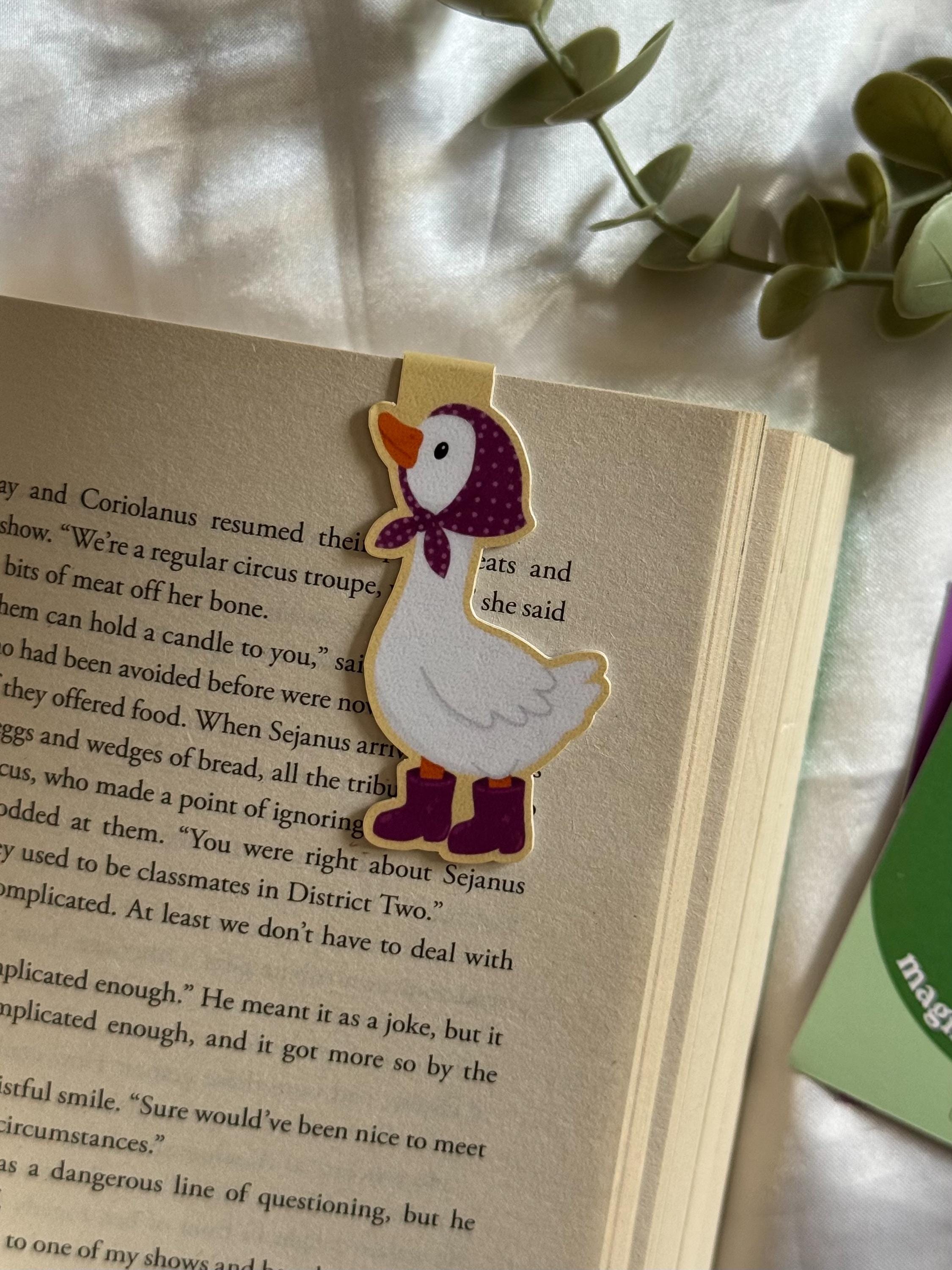 Babushka Goose - magnetic bookmark