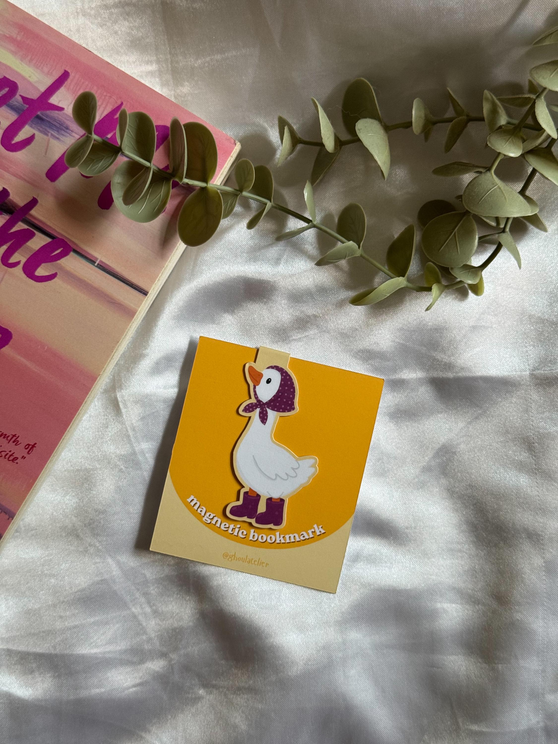 Babushka Goose - magnetic bookmark
