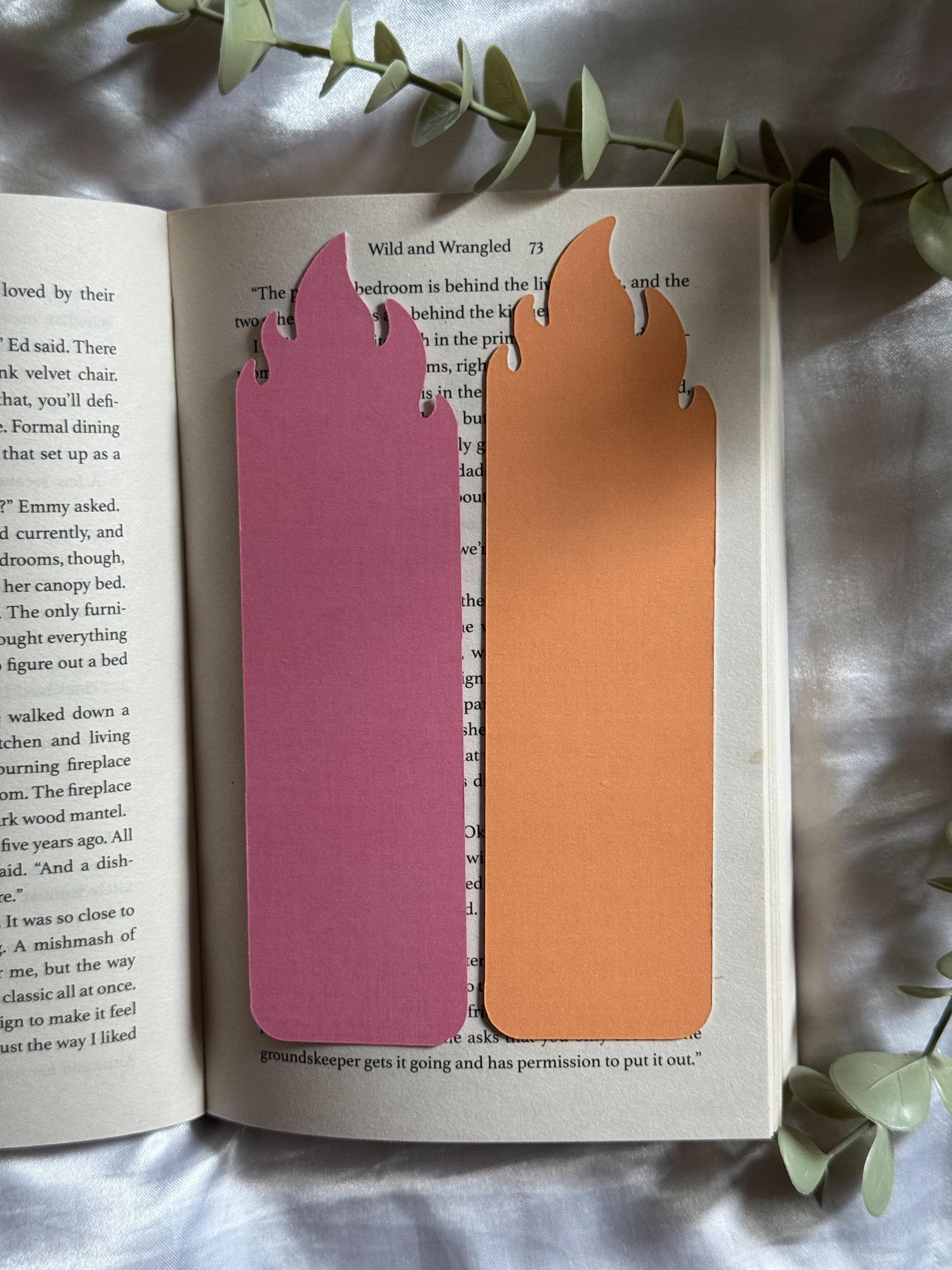 Hot Girls Read With Love