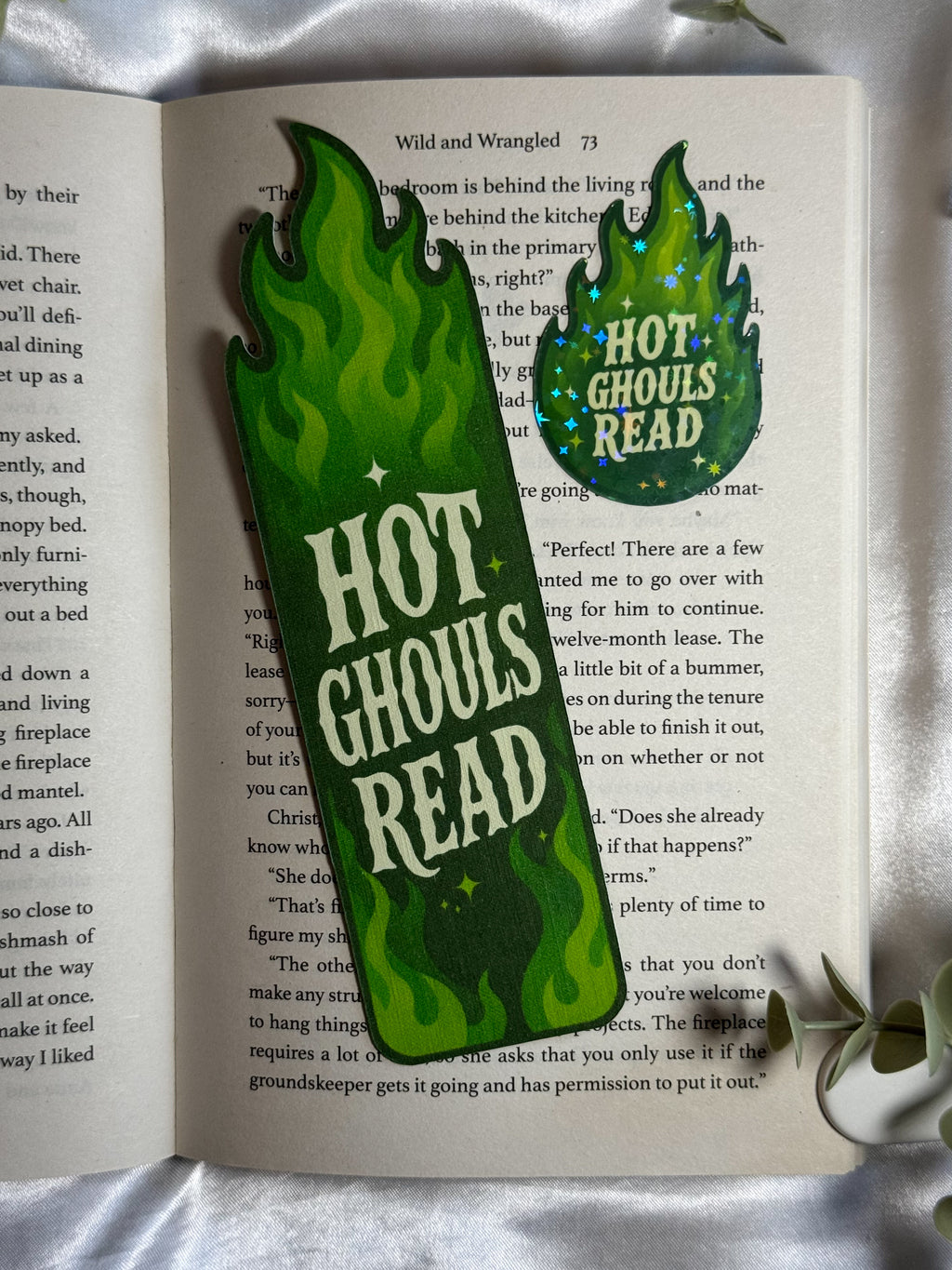 Hot Ghouls Read