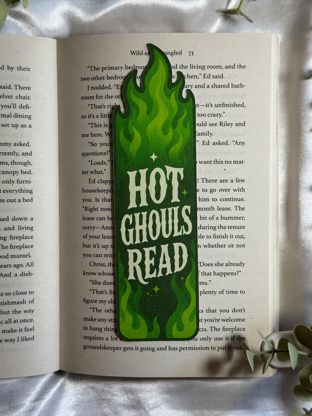 Hot Ghouls Read