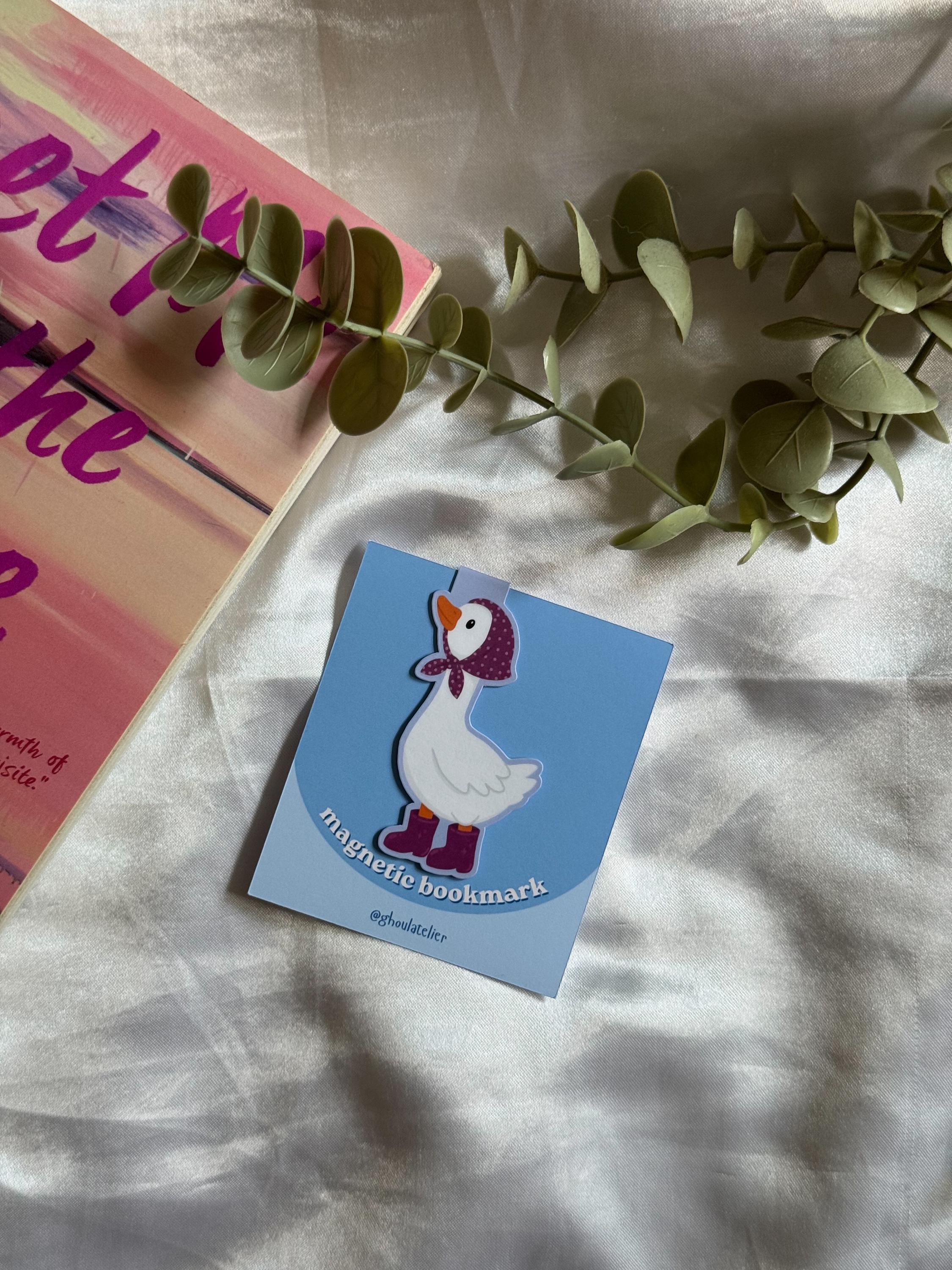 Babushka Goose - magnetic bookmark