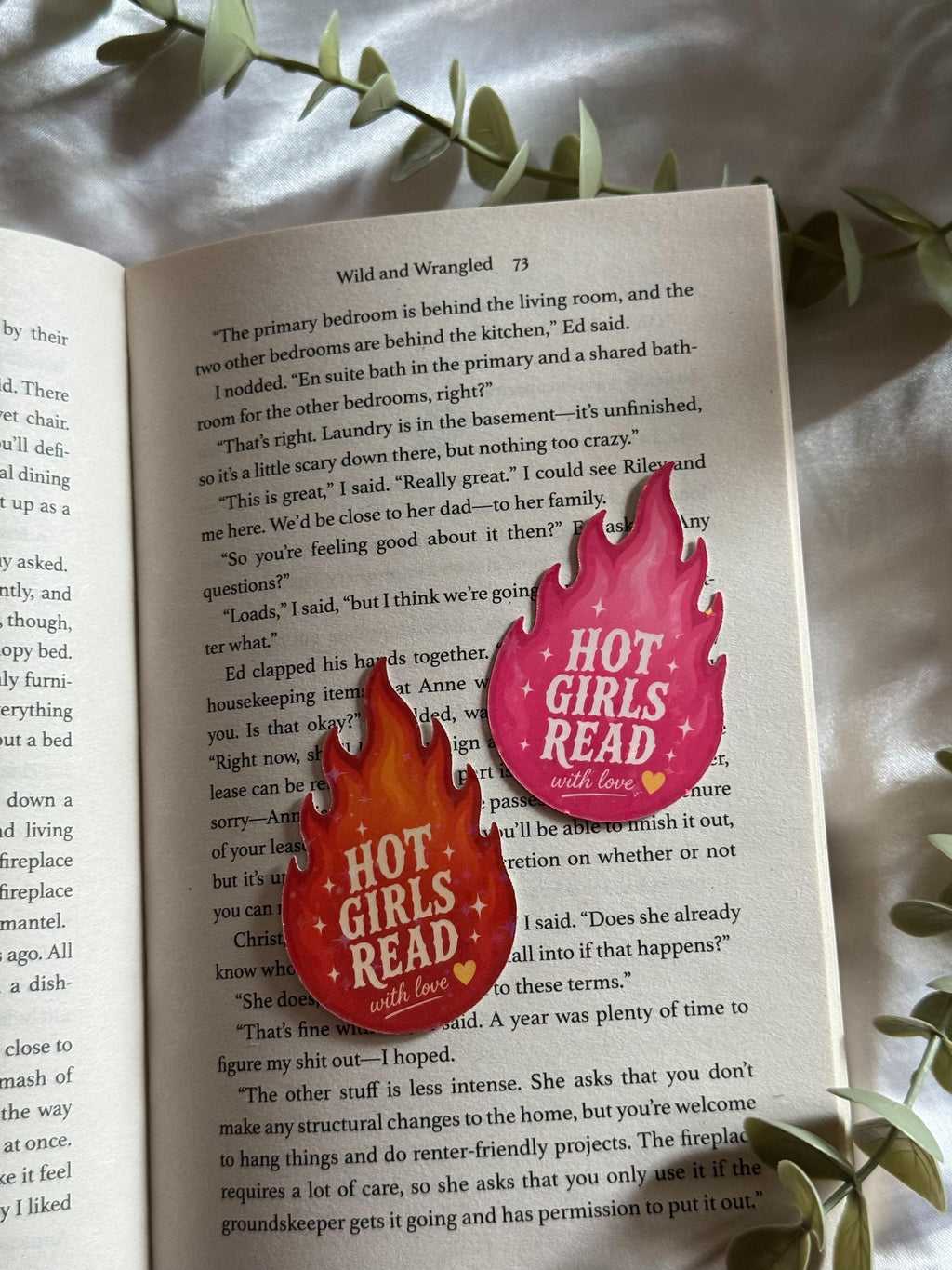 Hot Girls Read With Love