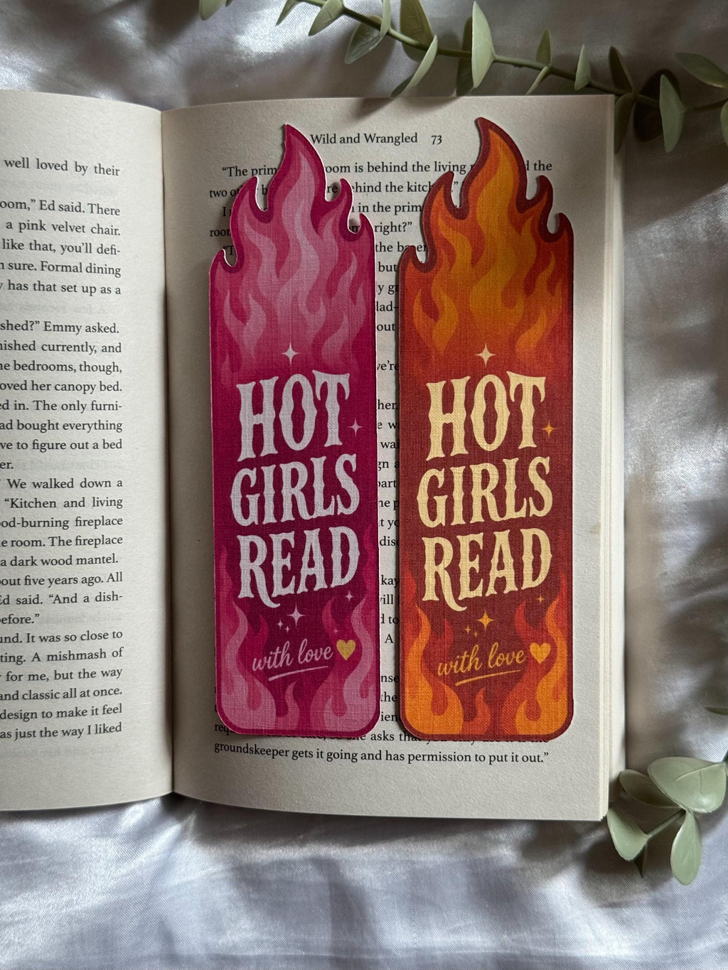 Hot Girls Read With Love